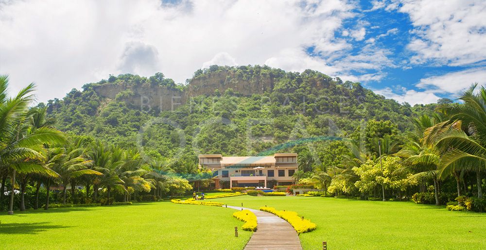 ALQUILER HERMOSA CASA DE LUJO IMPRESIONANTE Y EXCLUSIVA CON SALIDA DIRECTA AL MAR EN OLON - Imagen 3