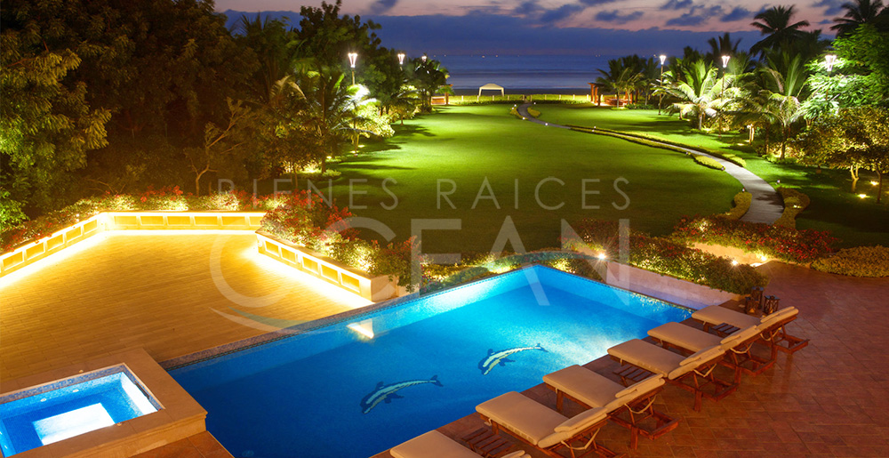 ALQUILER HERMOSA CASA DE LUJO IMPRESIONANTE Y EXCLUSIVA CON SALIDA DIRECTA AL MAR EN OLON - Imagen 25