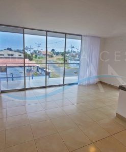 SE ALQUILA AMPLIO Y MODERNO DEPARTAMENTO DE ESTRENO UBICADO EN SAN LORENZO - SALINAS
