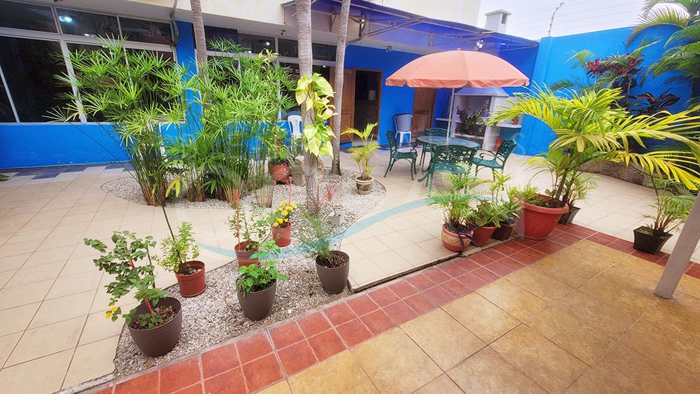 SE VENDE Y ALQUILA AMPLIO LOCAL DE EVENTOS CON EXCELENTE UBICACION EN CDLA ITALIANA - SALINAS - Imagen 9