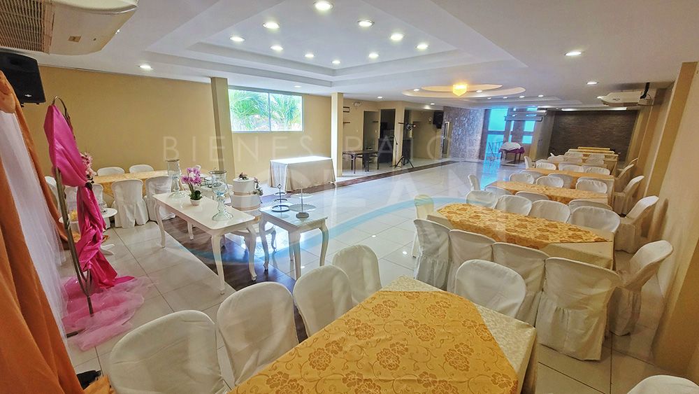 SE VENDE Y ALQUILA AMPLIO LOCAL DE EVENTOS CON EXCELENTE UBICACION EN CDLA ITALIANA - SALINAS - Imagen 25