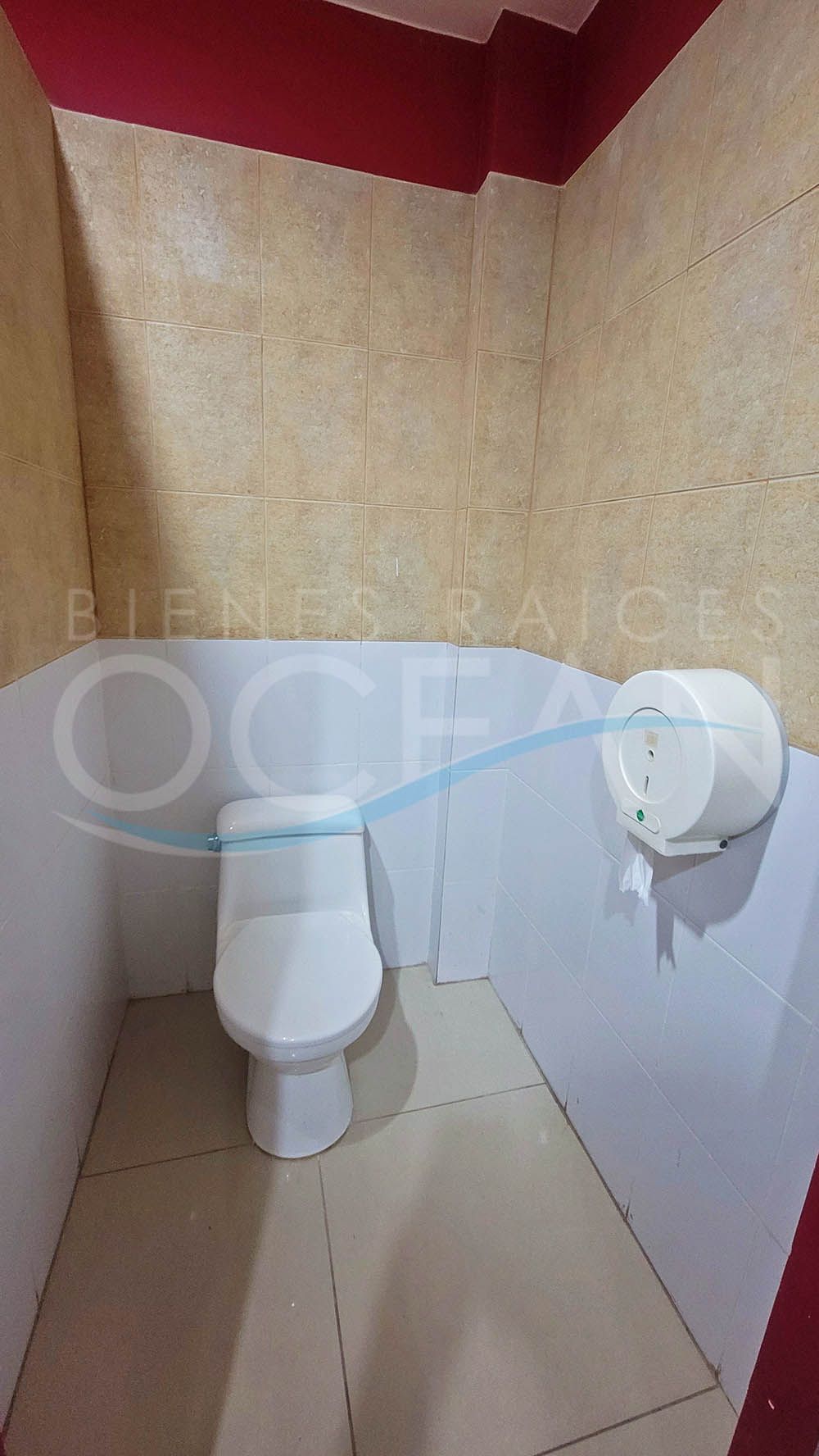 SE VENDE Y ALQUILA AMPLIO LOCAL DE EVENTOS CON EXCELENTE UBICACION EN CDLA ITALIANA - SALINAS - Imagen 21