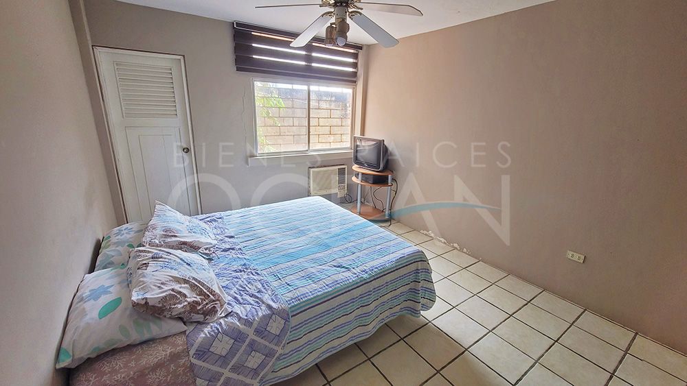 SE VENDE ESPECTACULAR CASA DE OPORTUNIDAD CON AMPLIOS ESPACIOS UBICADA EN SALINAS A POCOS PASOS DE LA PLAYA DE CHIPIPE - Imagen 18