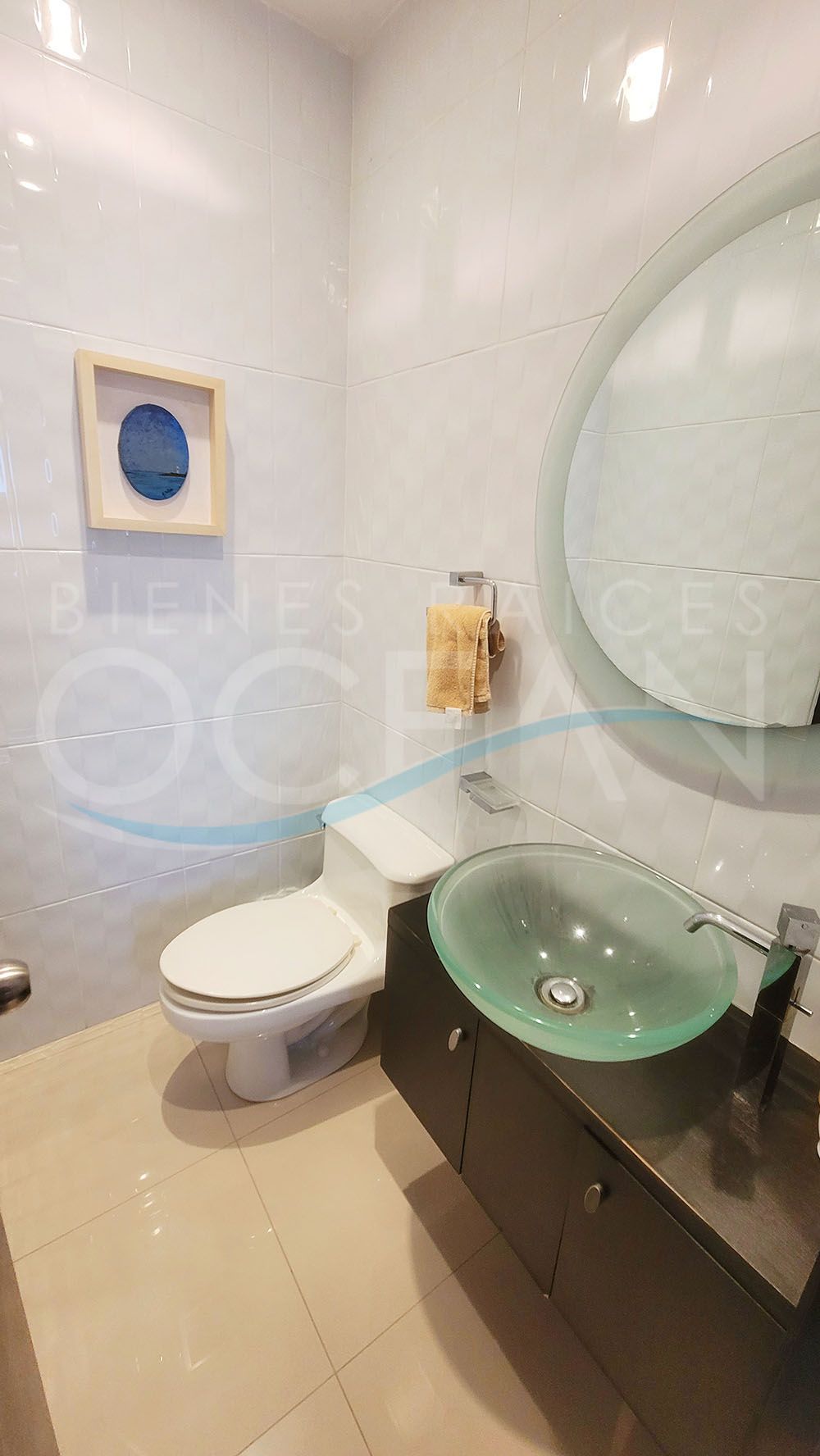 SE ALQUILA PRECIOSO DEPARTAMENTO COMPLETAMENTE EQUIPADO A POCOS PASOS DE LA PLAYA UBICADO EN SAN LORENZO - SALINAS - Imagen 6